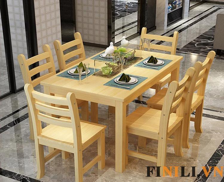 Bàn ghế ăn cho gia đình thiết kế đươn giản, hiện đại góp phần mang đến không gian ấm cúng cho căn bếp