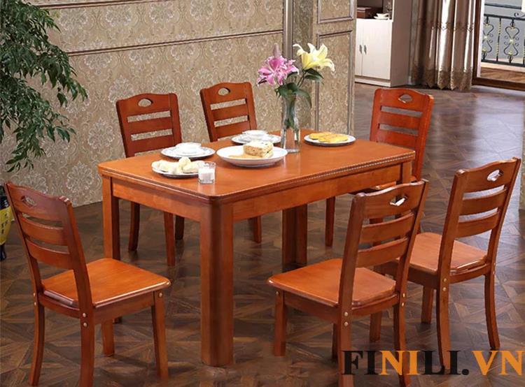 Bộ bàn ghế ăn được làm từ gỗ sồi tự nhiên có độ bền cao