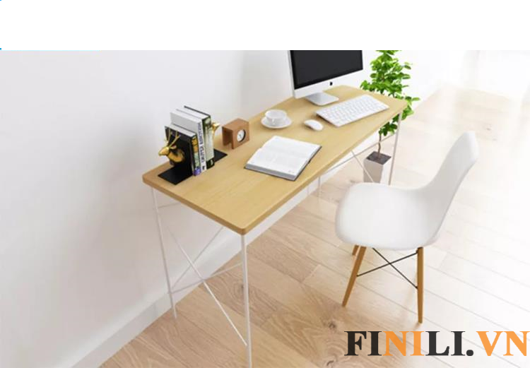 Bàn làm việc FNL 7141 có kích thước mặt bàn rộng tạo thoải mái cho người dùng