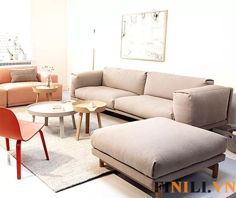 Ghế sofa thiết kế nhỏ gọn, đẹp mắt làm tiết kiệm diện tích phòng khách nhà bạn