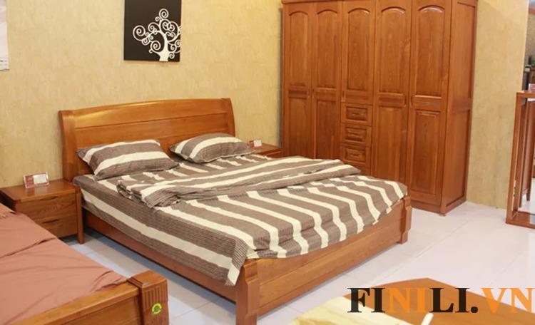 Giường gỗ được thiết kế với tone màu gỗ và cấu trúc rất phù hợp với những căn phòng có không gian rộng rãi