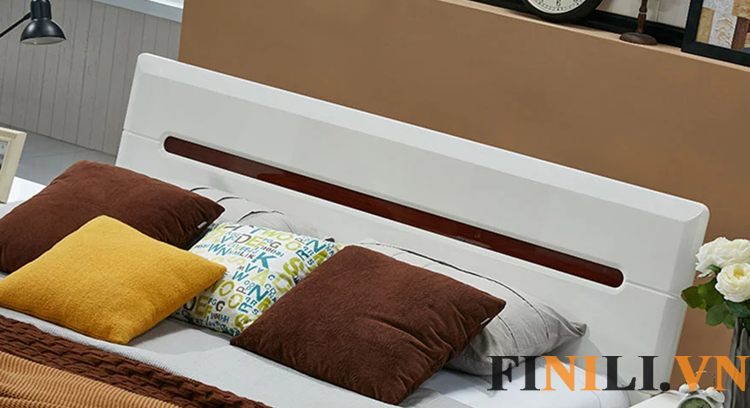 Giường ngủ thiết kế tựa lưng vừa phải mang đến  cảm giác thoải mái, thư giãn