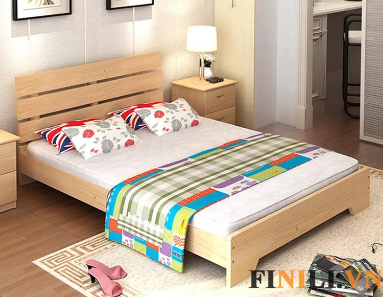 Giường ngủ gỗ sồi có các vân gỗ mềm mại đem lại cảm giác thoải mái cho người dùng