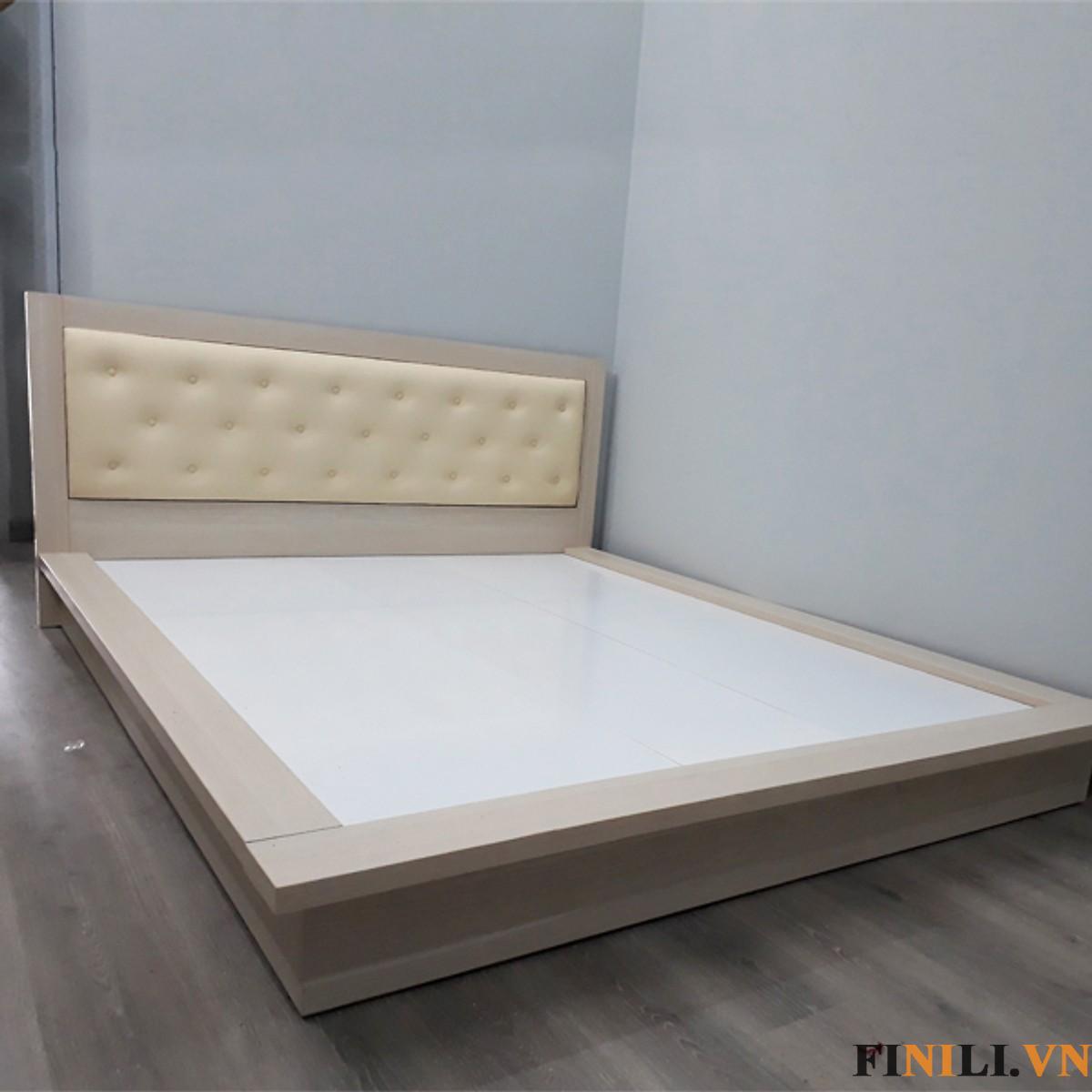 Giường ngủ kiểu Nhật gỗ công nghiệp FNL-10012 là một trong những thiết kế mới, ấn tượng và hiện đại
